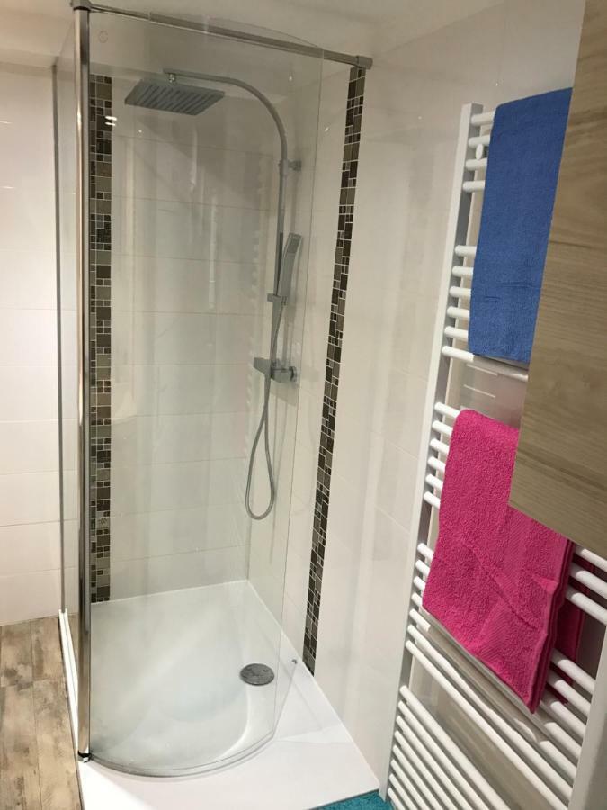 La Petite Barque Apartment Ментона Екстериор снимка