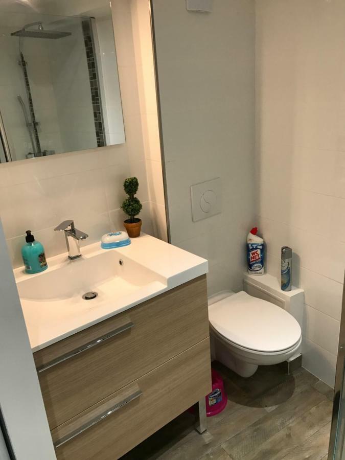 La Petite Barque Apartment Ментона Екстериор снимка